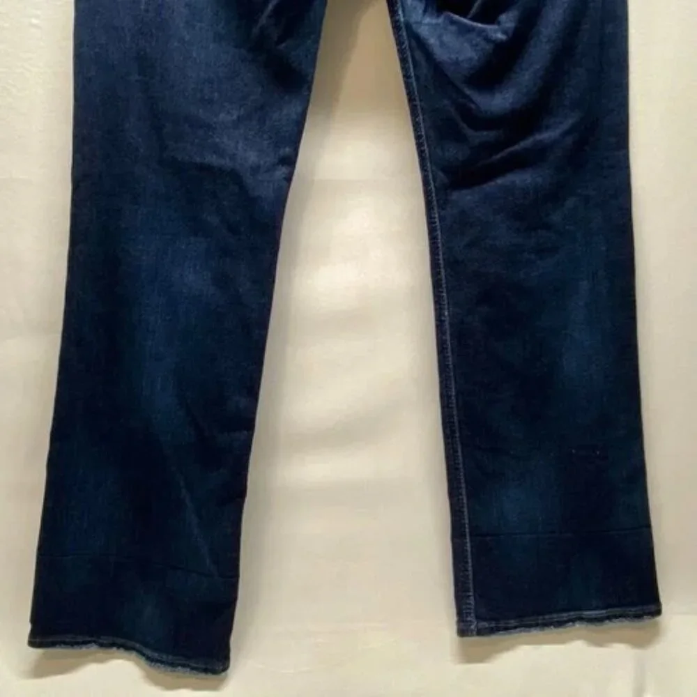 Silver Jeans Women’s W33/L31 Dark Blue Suki High Baby Boot Western Fluid‎ Denim